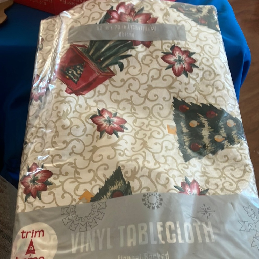 Floral and Christmas Tree Vinyl Tablecloth 52x70 oblong brand new